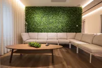 Watts House Hotels in Travancinha