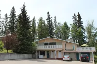 Pines Motel