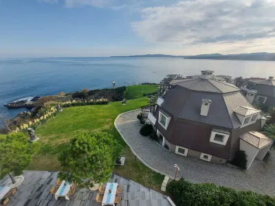 Art Complex Anel Hotel di Sozopol