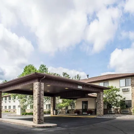 GrandStay Hotel & Suites