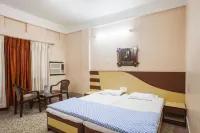 Hotel Lee Garden Near to Blue Flag Beach 500 Mtrs