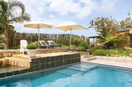 Narnia Guest House Hotels in Simola Golf and Country Estate