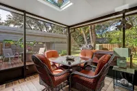 2113 Talbot Ct, Home