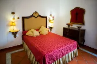 Monte da Corte Ligeira Hotels in Quintos