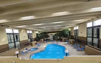 Clarion Inn & Suites Các khách sạn ở Roswell