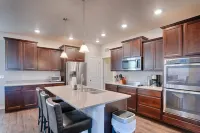 2Br Mtn Views Usaf Academy Newly Build Central AC