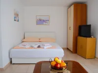 Apartment Lili Hoteles en Splitska