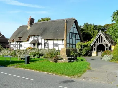 Stunning 5-Bed Cabin in Ashton under Hill Hoteles cerca de Langdale