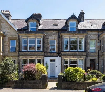 Wynnstay House Hotels in Knaresborough