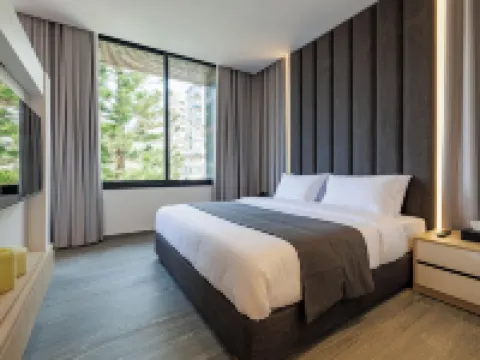 Middle Beach Hotel Hotels in Sahel Aalma