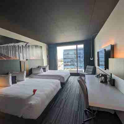 Grand Times Hotel Laval - Centropolis Rooms