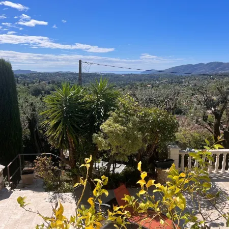 Les Petites Terrasses