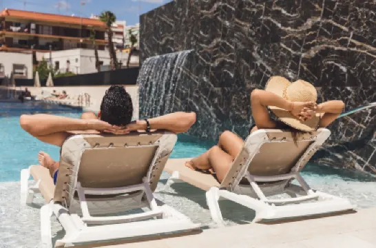 "甘迪亞參議員飯店" 住宿飯店