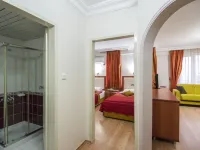 My Home Apart Отели рядом с достопримечательностью «Пляж Клеопатры»