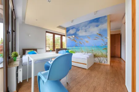 Żeromskiego Krynica Morska, Sun & Snow