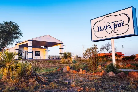 Riata Inn - Marfa