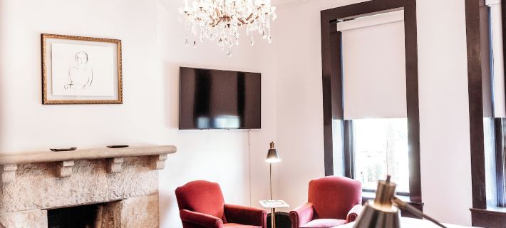 Hotel Giles Hotels in Kendall County