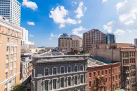 Stunning Apartments - Near FQ and Bourbon