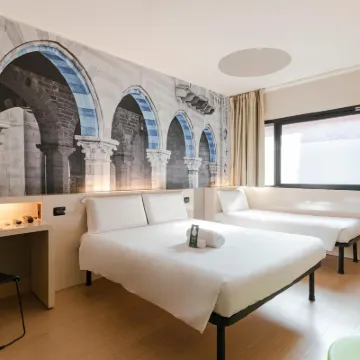 B&B Hotel Como Camerlata Hotels near Teatro Sociale