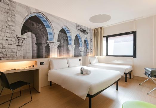 B&B 호텔 코모 카메를라타