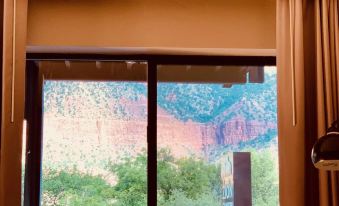 Zion Canyon Lodge