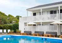 Bluebird Parker Beach Lodge - Strand
