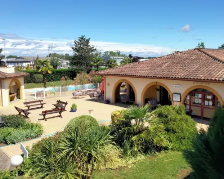 Logis Hôtel Restaurant Solenca Hotels in Gers