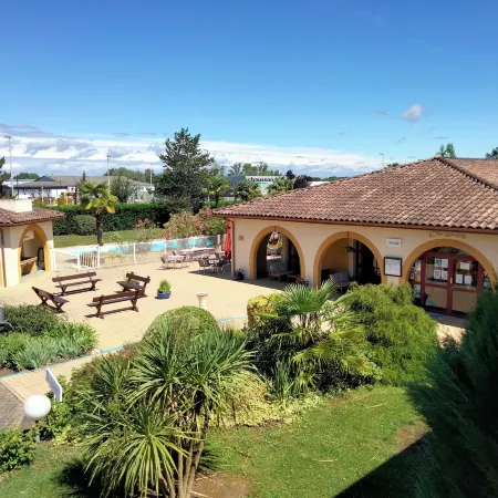 Logis Hôtel Restaurant Solenca Отели в г. Рискль