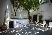 Hotel Casa de Los Azulejos - 2-Star