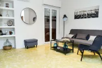 Echarxia에서 4명을위한 침대 2 개가있는 중앙 아파트 엑사르히아 호텔