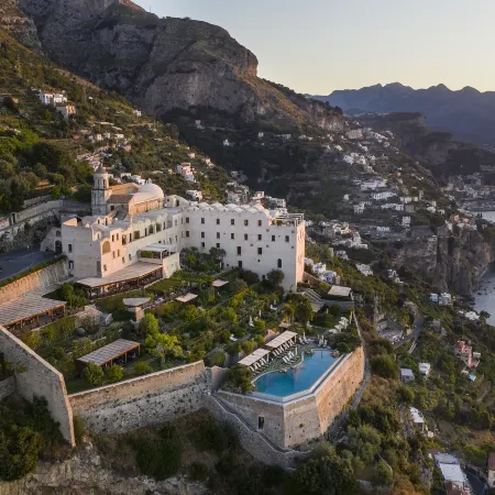 Monastero Santa Rosa Hotel & Spa
