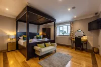 Crossways Hotels in Wells