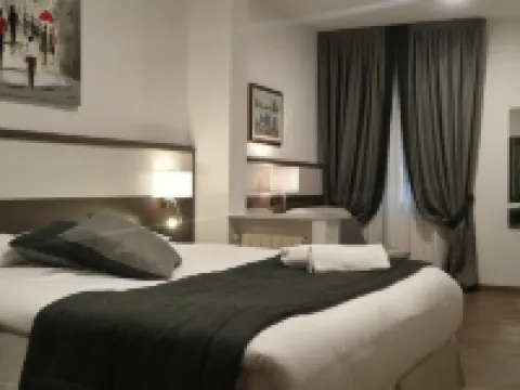 Coccodrillo Hotel & Apartments Hotels in Varazze
