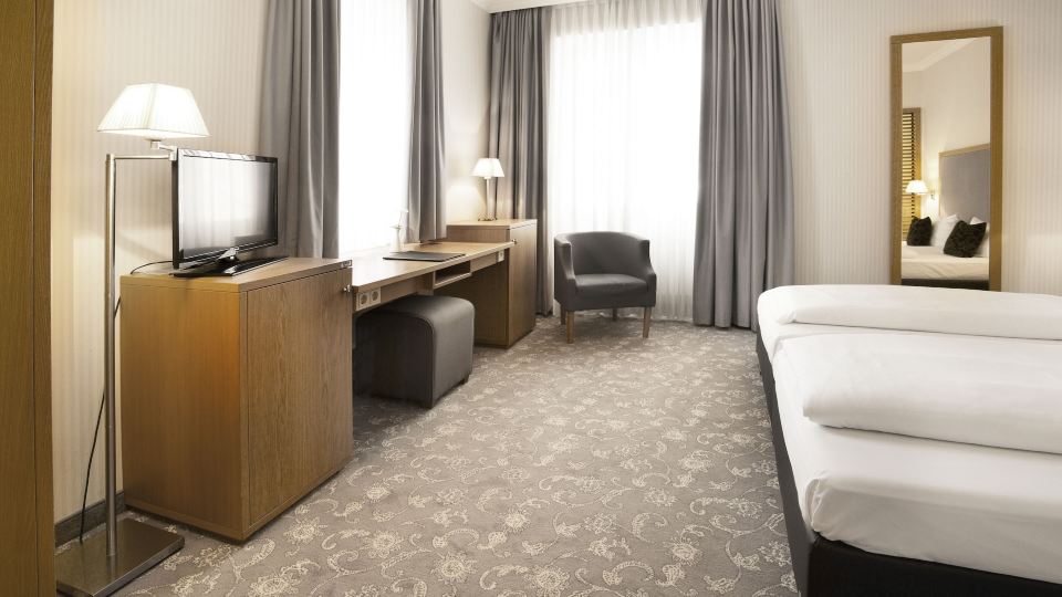 Townhouse Hotel