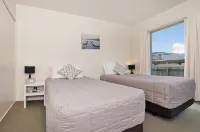 Beachside Resort Whitianga - Motels