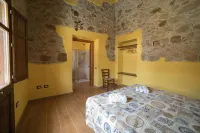 Arroccas de is Istellas Hotels near Azienda Agricola Fattoria Didattica Tanca de Soli
