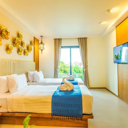 The Signature Hotel @ Thapae Отели рядом с достопримечательностью «Ват Махаван»