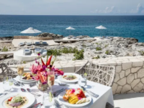 The Cliff Hotel Hotels in West End