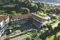 Hotel Valle del Rio
