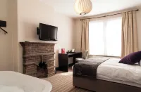 The Red Lion Whittlesford Hotels in Saffron Walden