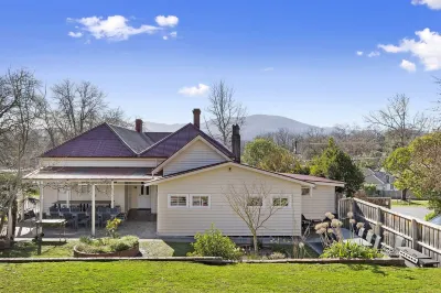Healesville Garden Grandview Các khách sạn ở Narbethong