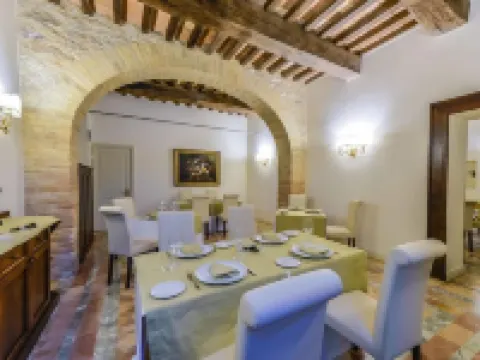 ルレ パラディソ グアルド・カッタネーオのホテル