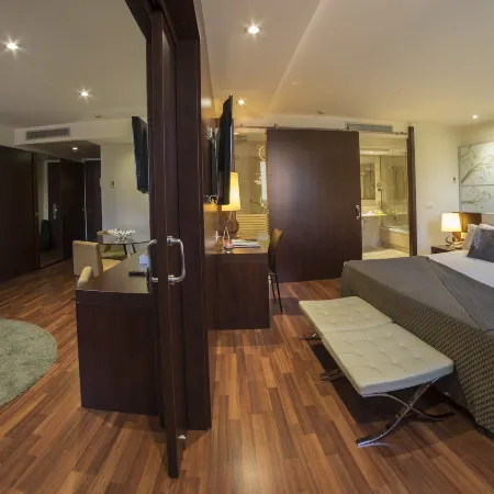 Hotel Gran Ultonia Hotels in El Girones