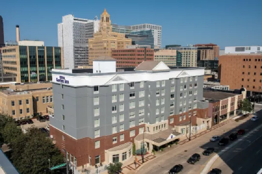 Hilton Garden Inn Rochester Downtown Các khách sạn ở 