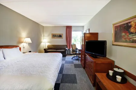 Comfort Inn & Suites Mt. Holly - Westampton