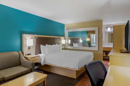 Best Western Plus South Coast Inn Отели в г. Голета