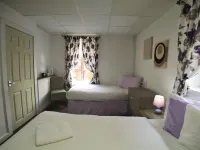 The Hopton Hotel