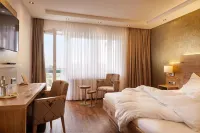 Hotel Derichsweiler Hof Hotels in Numbrecht
