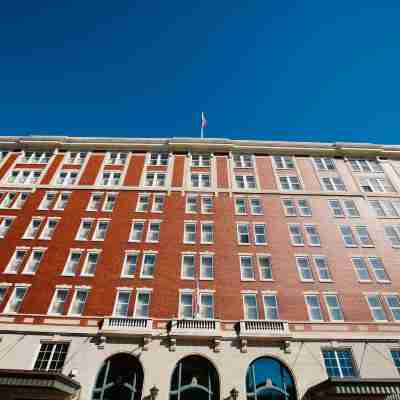 Hotel Julien Dubuque Hotel Exterior