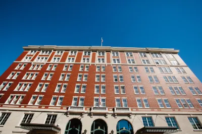 迪比克朱利安飯店 住宿飯店